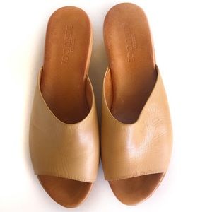 SESTO MEUCCI The Beatha  brown leather slides 10